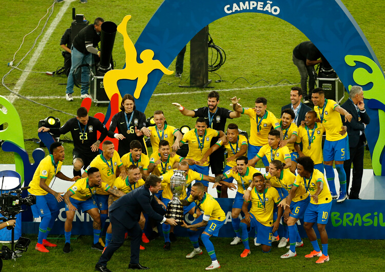 Análisis Táctico: Brasil 3 Perú 1