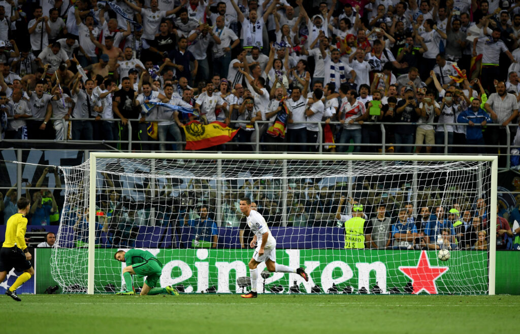Cristiano Ronaldo marcó el penalti decisivo en la victoria del Real Madrid ante el Atético de Madrid en la final de la Champions League de 2016.