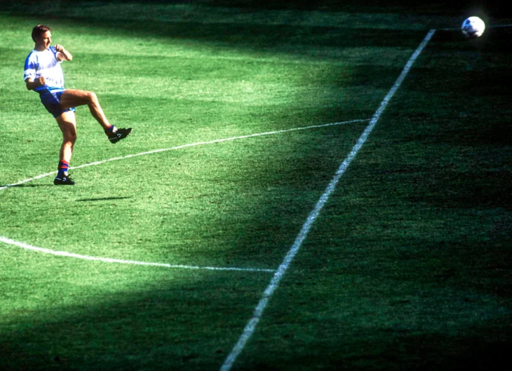 El Barcelona de Johan Cruyff jugó un 3-4-3 similar al que empleó Zaccheroni en su etapa en el Udinese. 
