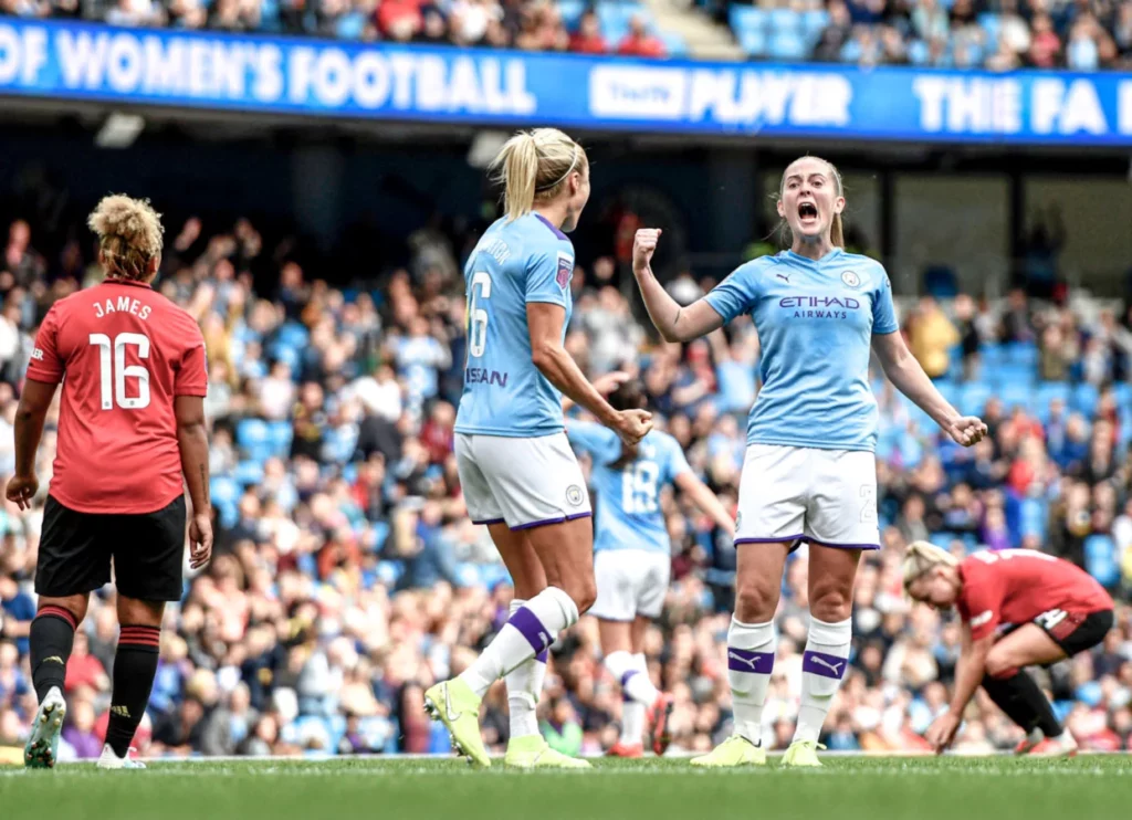 Un duro clásico: Keira Walsh celebra el triunfo del Manchester City ante el Manchester United de Casey Stoney en la FA Women’s Super League.