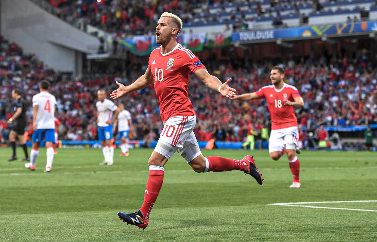 Aaron Ramsey celebra su gol contra Rusia. La Gales de Coleman fue una de las sorpresas en la Euro 2016. Getty Images