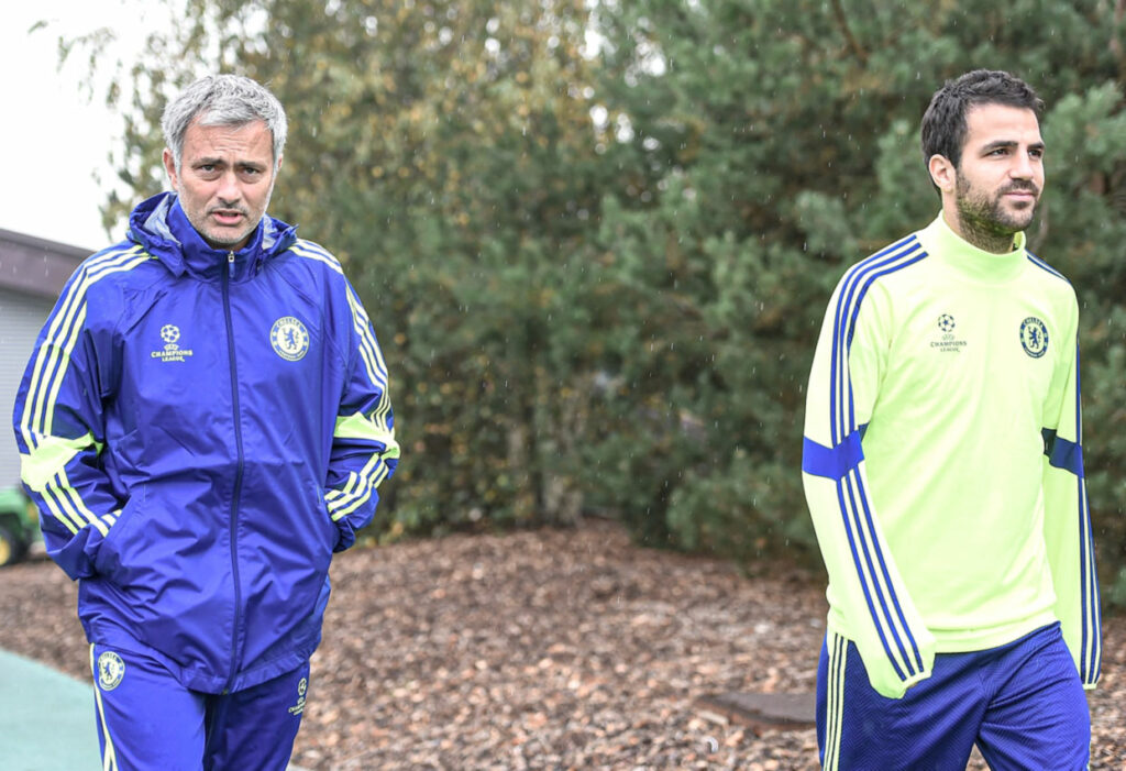 José Mourinho demandó como prioritario el fichaje de Fàbregas para el Chelsea. Un técnico que evolucionó el juego del centrocampista, sobre todo a nivel mental. Christopher Lee/Getty Images