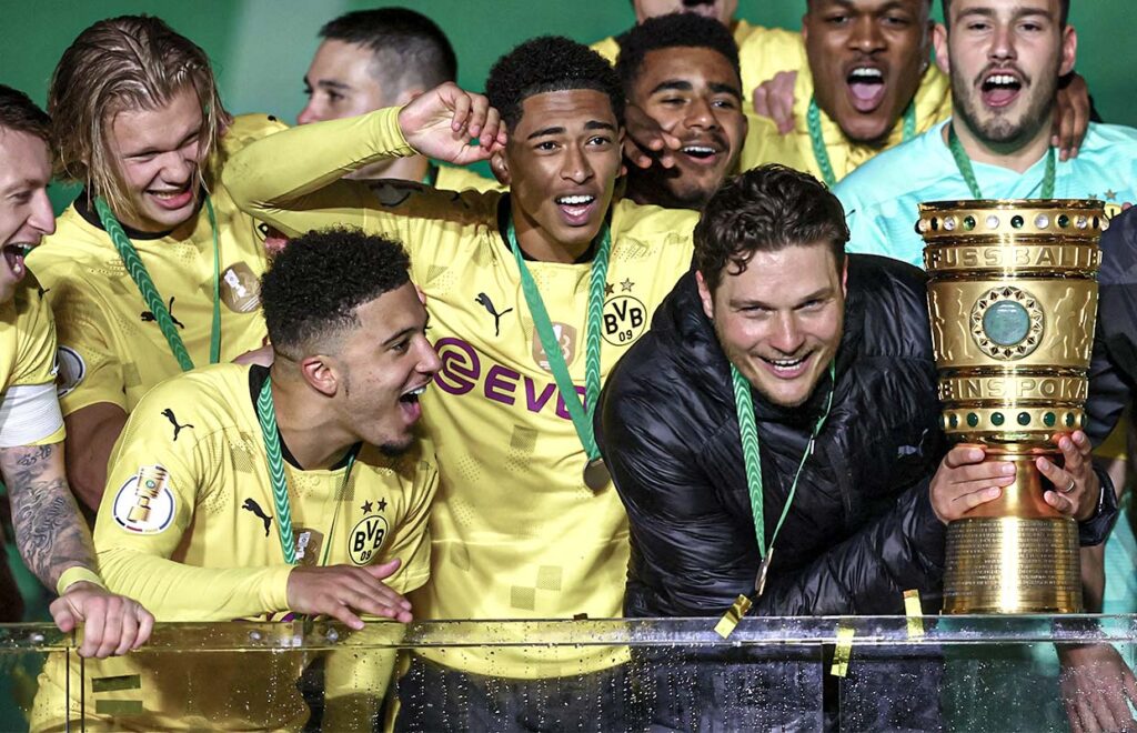 Erling Haaland, Jadon Sancho y Jude Bellingham levantan la DFB Pokal con Edin Terzic