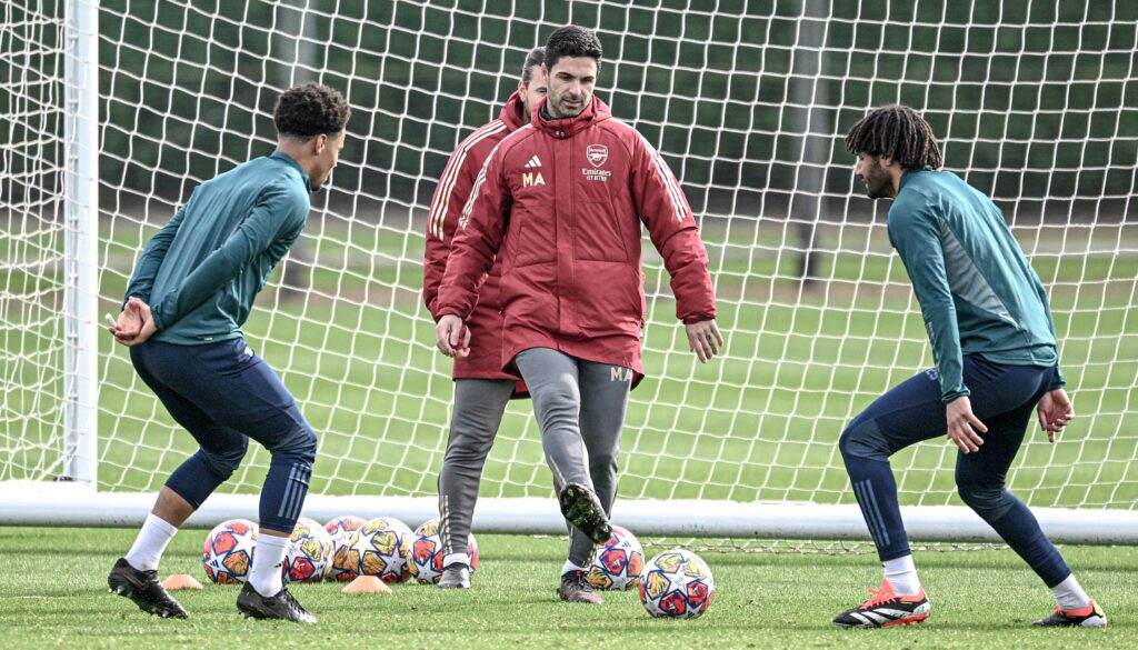 Mikel Arteta definió un modelo de juego sólido para el Arsenal