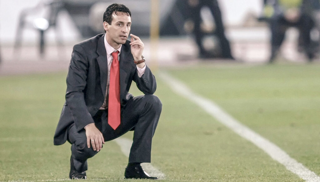 Unai Emery arrancó su carrera como entrenador en 2004. Lo hizo al frente del Lorca Deportiva, modesto club de Segunda División B al que llevó a rozar el ascenso a primera división en tan solo dos años. Denis Doyle/Getty Images