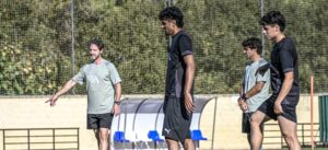 CV Academy: tarea para atacar con dos delanteros (VIA Sports)