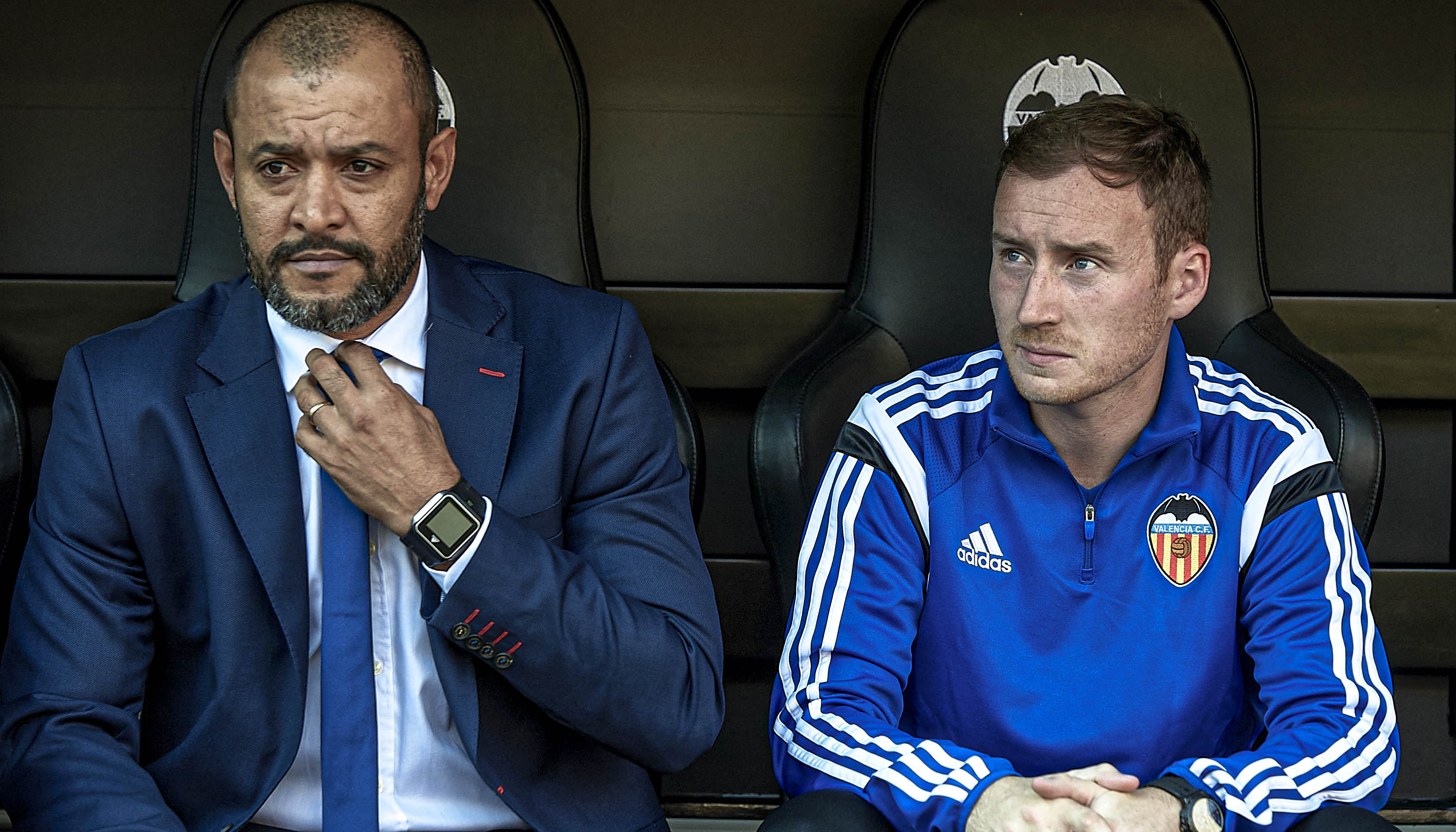Ian Cathro (a la derecha) junto a Nuno Espírito Santo en su etapa juntos en el Valencia, que duró de julio de 2014 a noviembre de 2015. Manuel Queimadelos Alonso /Getty Images