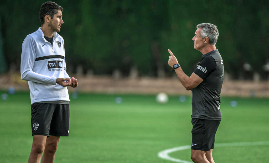 David Martínez trabajó con Fran Escribá (a la derecha) en el Celta de Vigo y Elche. Un técnico del que destaca su conexión con los jugadores. Fotograafía cortesía de David Martínez