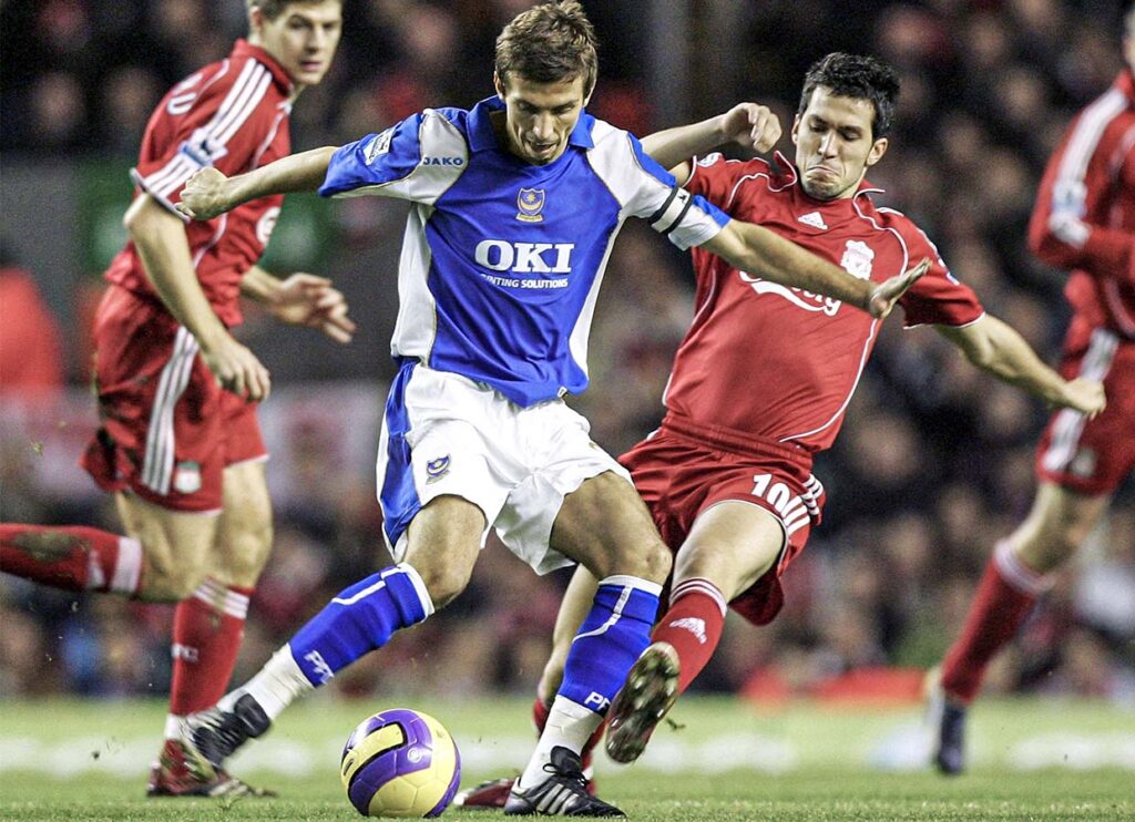 Gary O’Neil disputó 542 partidos con nueve clubes, después de debutar con el Portsmouth a los 16 años. También fue internacional en nueve ocasiones con la selección inglesa sub-21. Matthew Lewis/Getty Images 