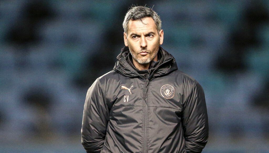 Carlos Vicens vivió una etapa de éxito con el equipo sub-18 del Manchester City antes de pasar a formar parte del cuerpo técnico de Pep Guardiola. Charlotte Tattersall/Getty Images